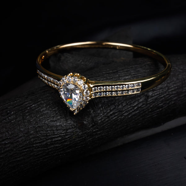 Pear Shaped Zirconia Bracelets - D12